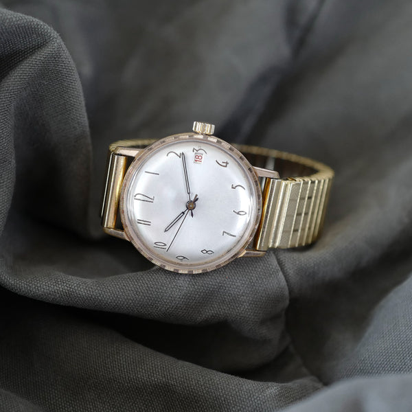 Montre ancienne manuelle