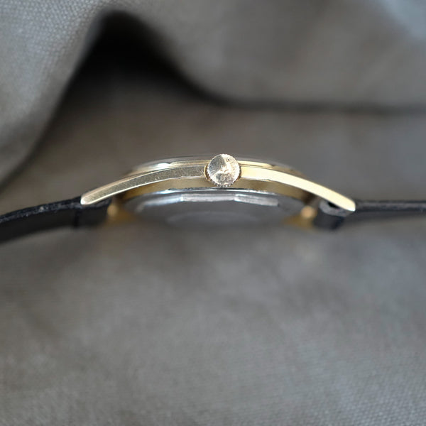 Montre ancienne vintage costume habillée chic