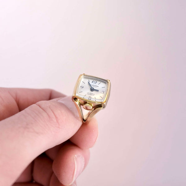 Montre bague ancienne