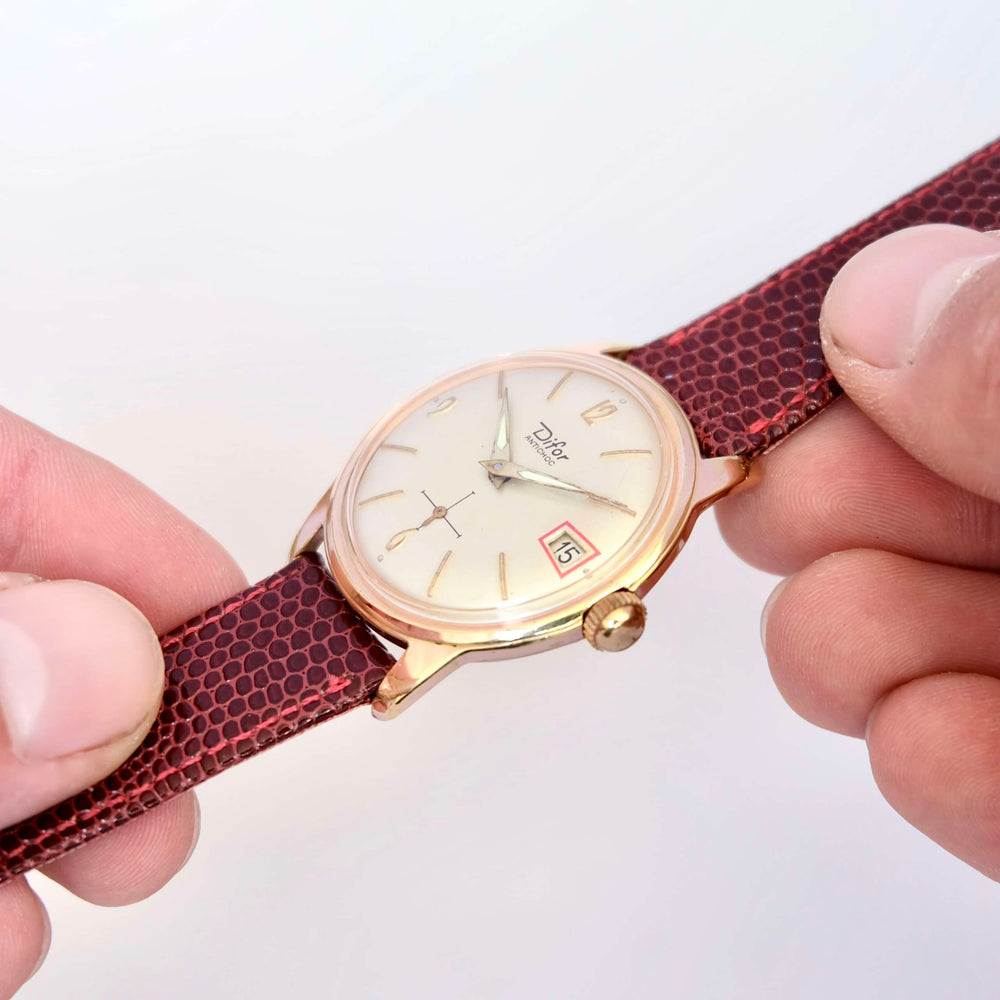 Montre vintage remontage Française