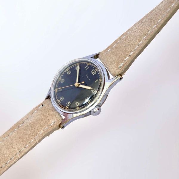 Montre bracelet beige vintage