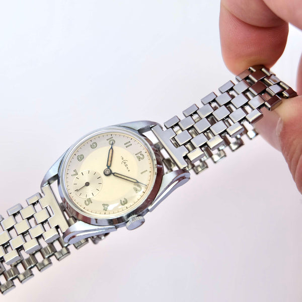 Montre bracelet extensible vintage