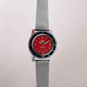 Montre cadran rouge vintage