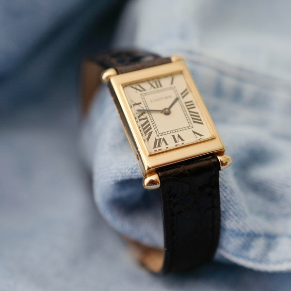 Montre Cartier Tank Obus en or massif 18 carats