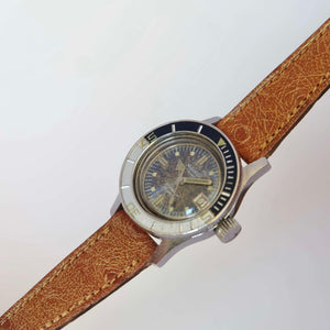 Montre de femme plongeuse vintage