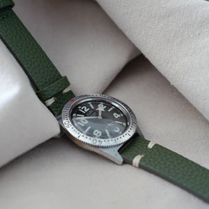 Montre de plongée ancienne