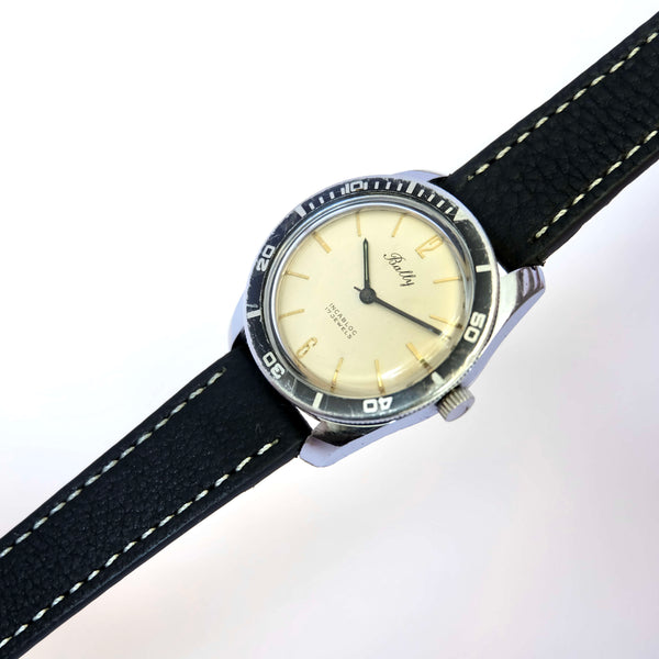 Montre de plongée vintage Bally mécanique manuelle