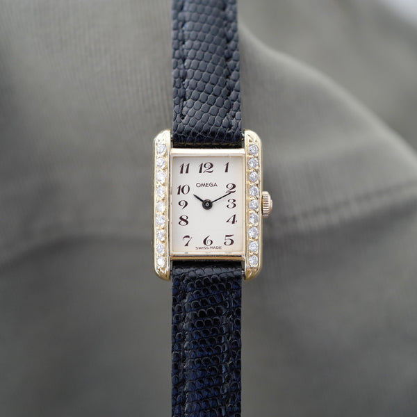 Montre en or femme diamant
