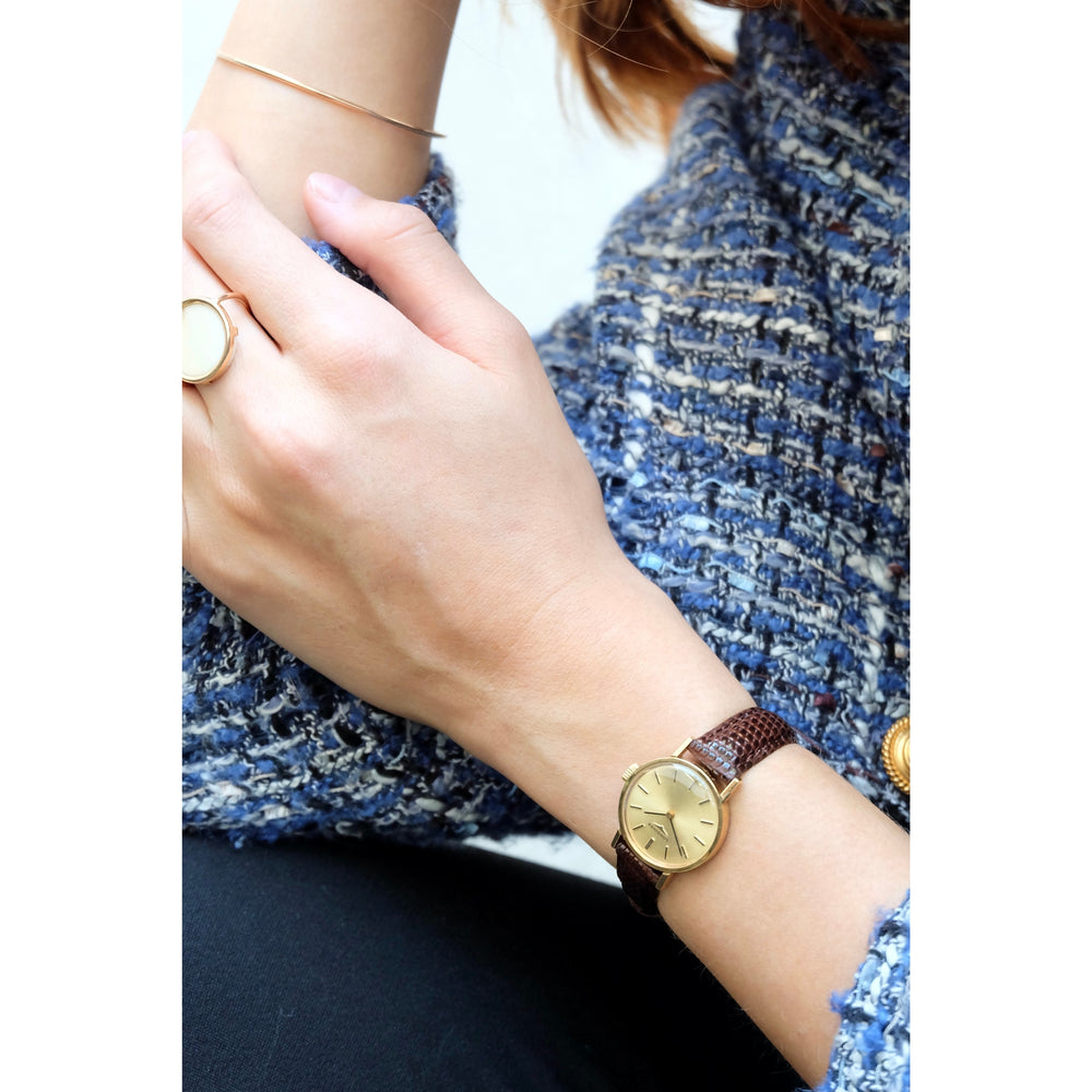 Petite montre ancienne femme