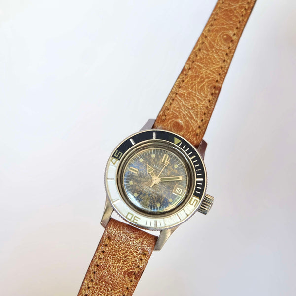 Montre lady diver swiss made ETA automatique