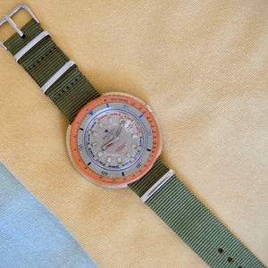 Montre orange Sandro sport