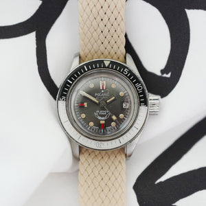 Montre plongée femme vintage