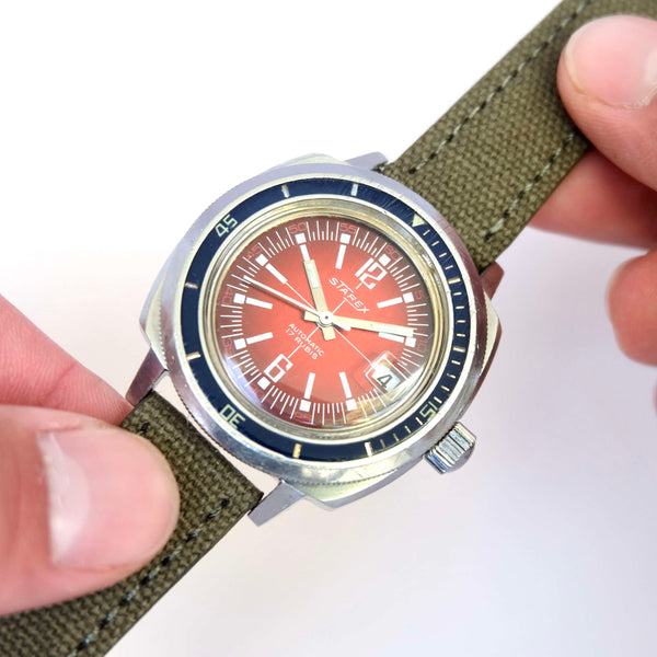 Montre plongée vintage baby panerai FE rouge