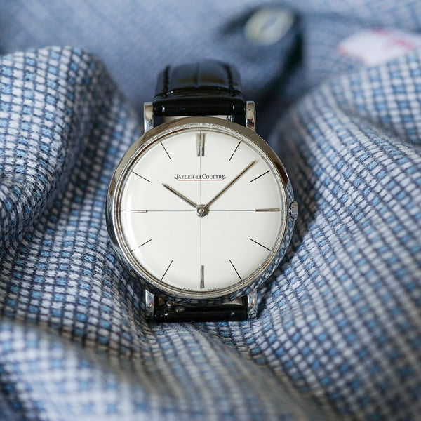 Montre ronde cadran blanc Jaeger LeCoultre vintage