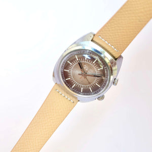 montre soviétique alarme mécanique