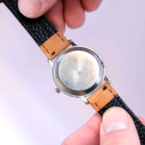 Montre soviétique ancienne manuelle propagande russe