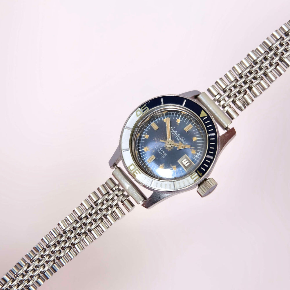 Constantina "Mini-Submariner Bakelite"