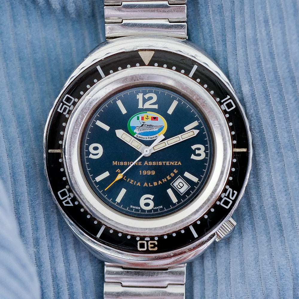 Montre Squale 2002 vintage Armée italienne italian army missione assistenza albanese