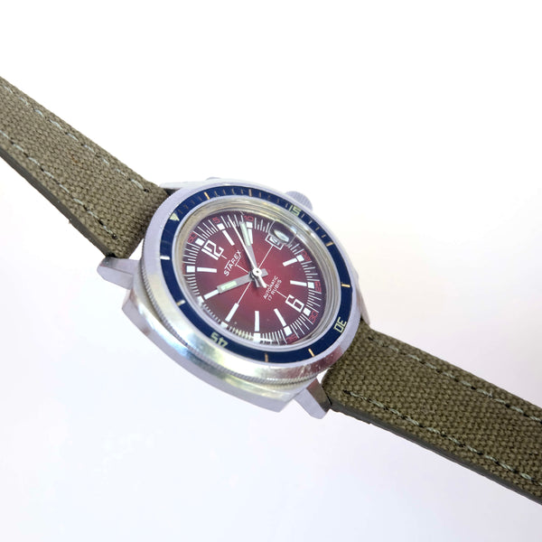 Montre vintage automatique Baby Panerai rouge
