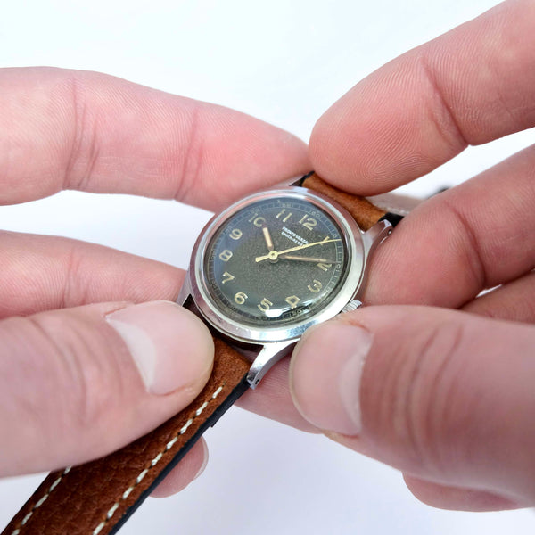 Montre vintage bracelet cuir marron femme