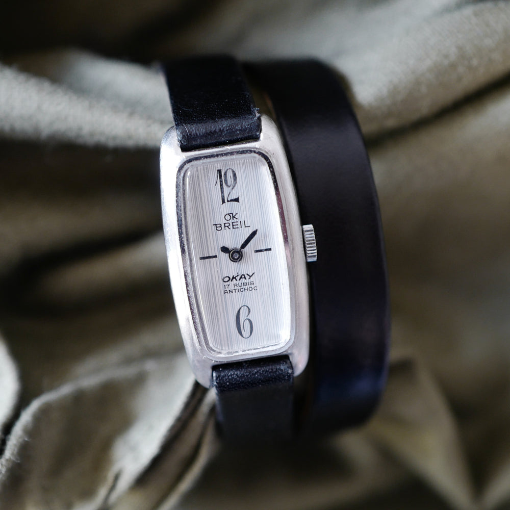 Montre vintage femme ancienne vintage Breil double tour cuir noir