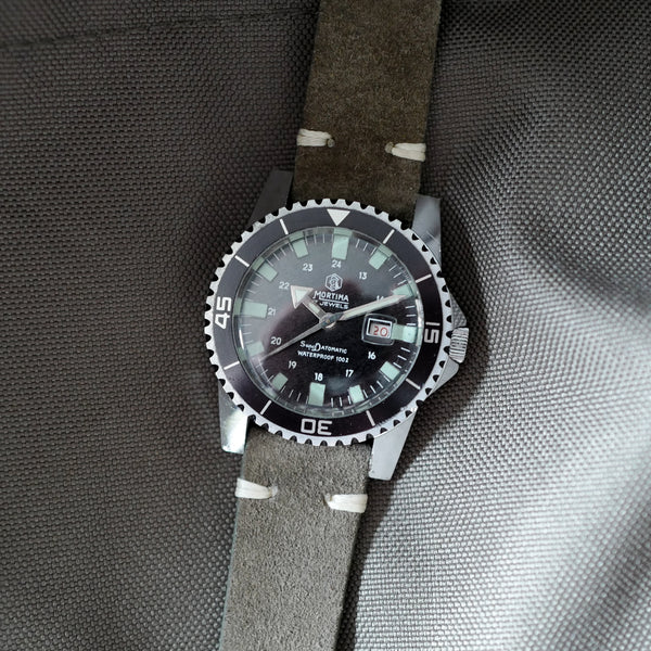 Montre vintage France Mortima diver