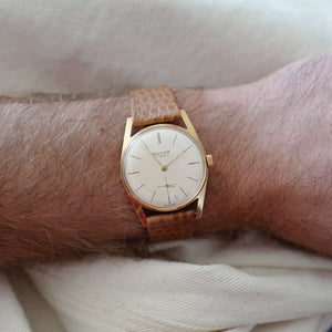 Montre vintage homme classique sobriété