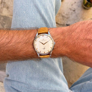 Montre vintage oversize Omega militaire
