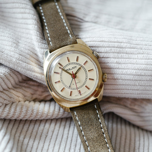 Montre vintage soviétique ancienne alarme