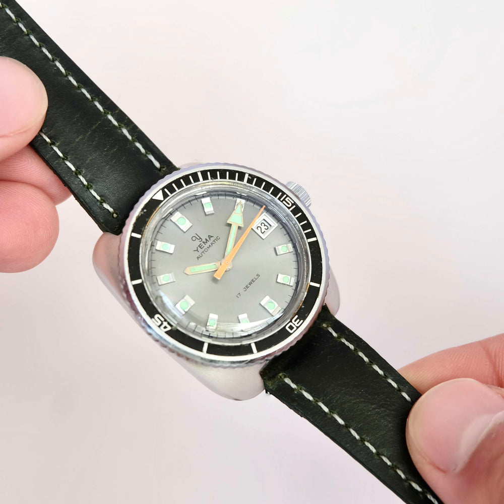 Montre Yema révisée automatique