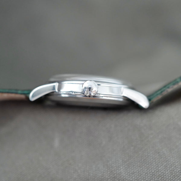 Jolie montre Omega vintage