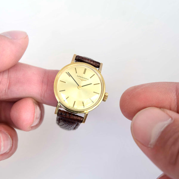 Petite montre ancienne mini montre or