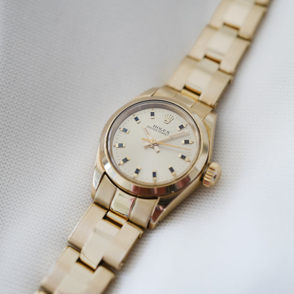Petite Rolex Oyster Perpetual 6718 24mm or jaune