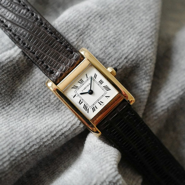 Rare montre Cartier femme en or 78093 Tank Normale