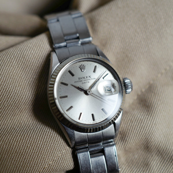 rolex oyster perpetual date vintage femme acier bracelet oyster rivet