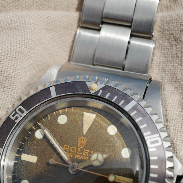ROLEX Submariner 5513 "Tritium Brown Tropical"  (vintage 1964)