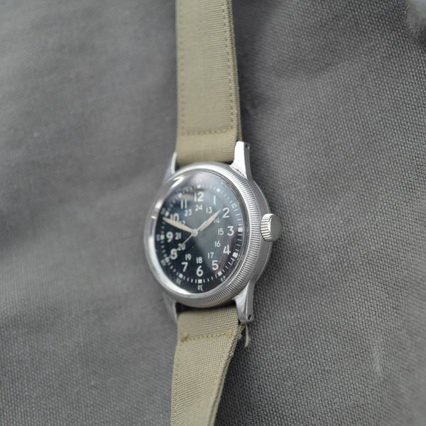 Vintage montre armée américaine guerre Vietnam