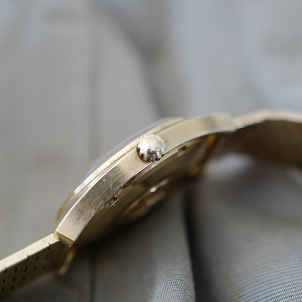 Vintage Omega Constellation 168.009 or