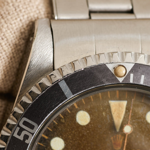 Vintage Submariner Rolex 5513 patine chocolat tritium lume parfait