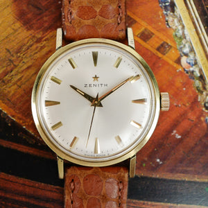 Zenith Calatrava vintage 1960 plaquée or vue de face