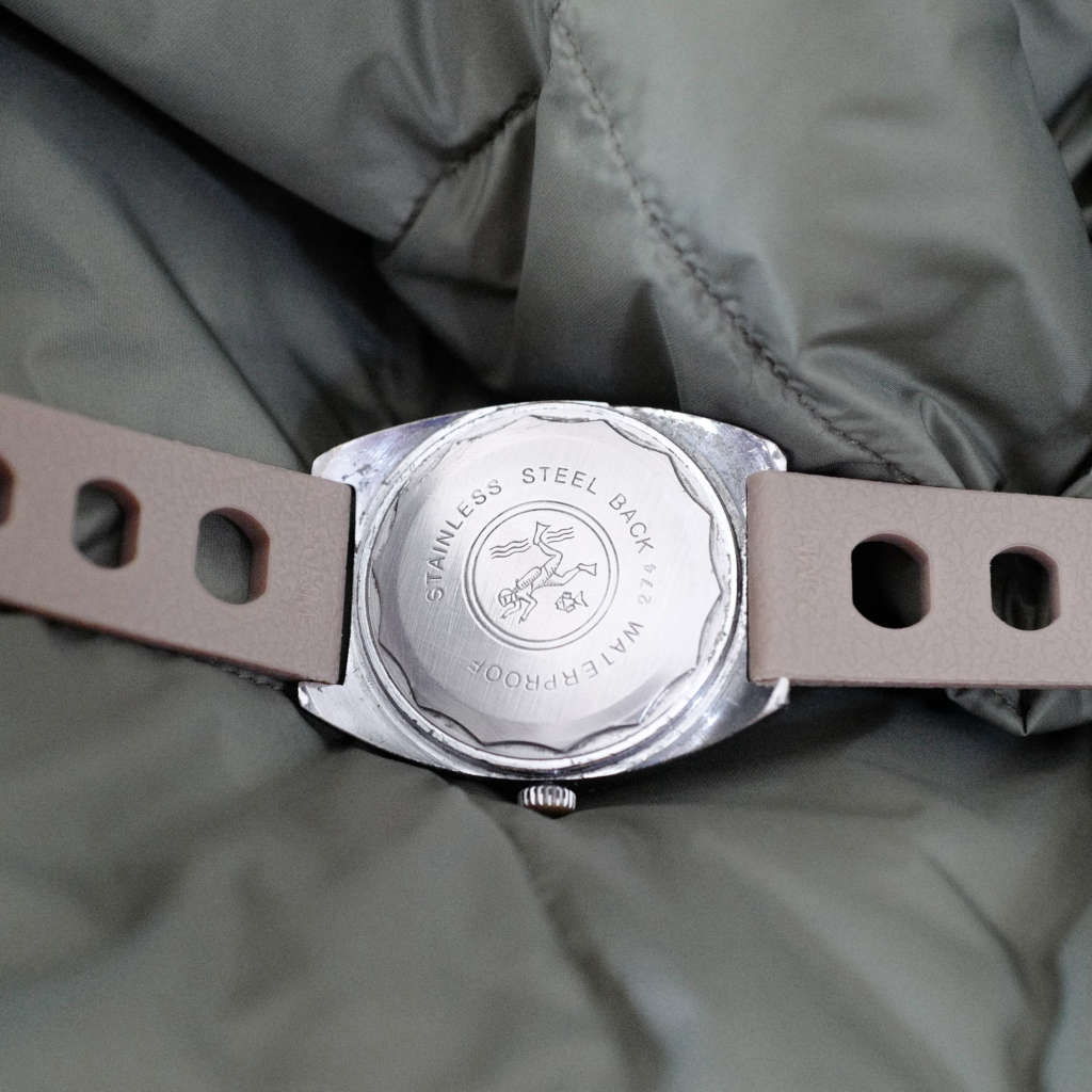 Montre de plongée ancienne