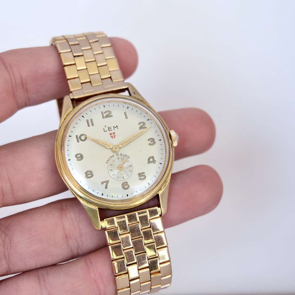 belle montre vintage mecanisme automatique