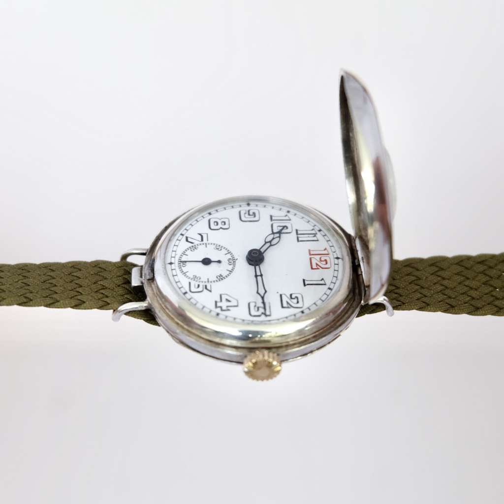 montre ancienne histoire mecanique tranchee poilu premiere guerre mondiale 1914