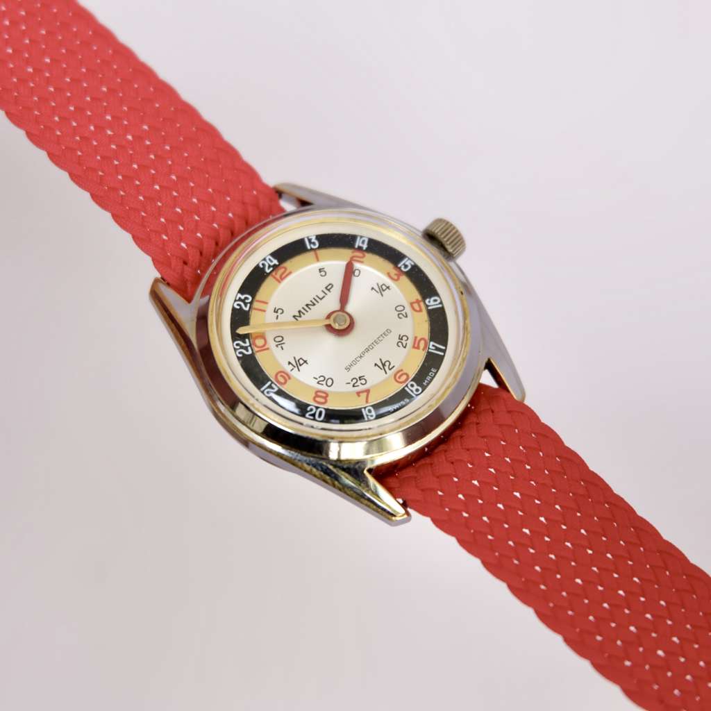 montre plaquee or femme enfant vintage mecanique