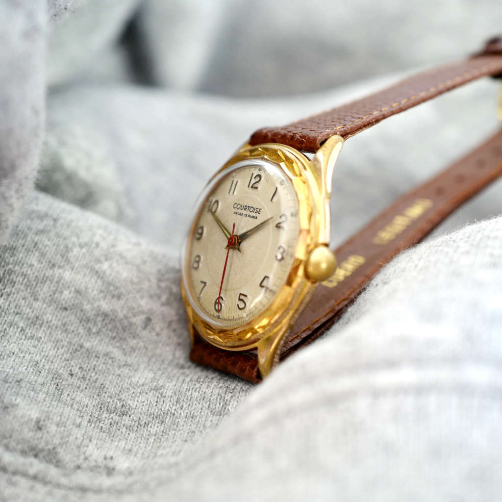 Montre ancienne française vintage mécanique