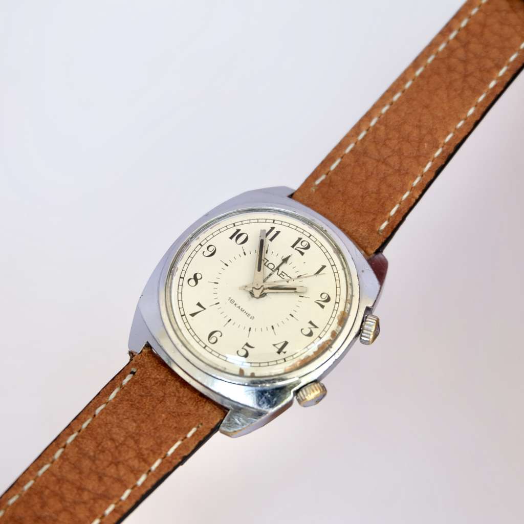 Montre vintage russe Montre vintage russe