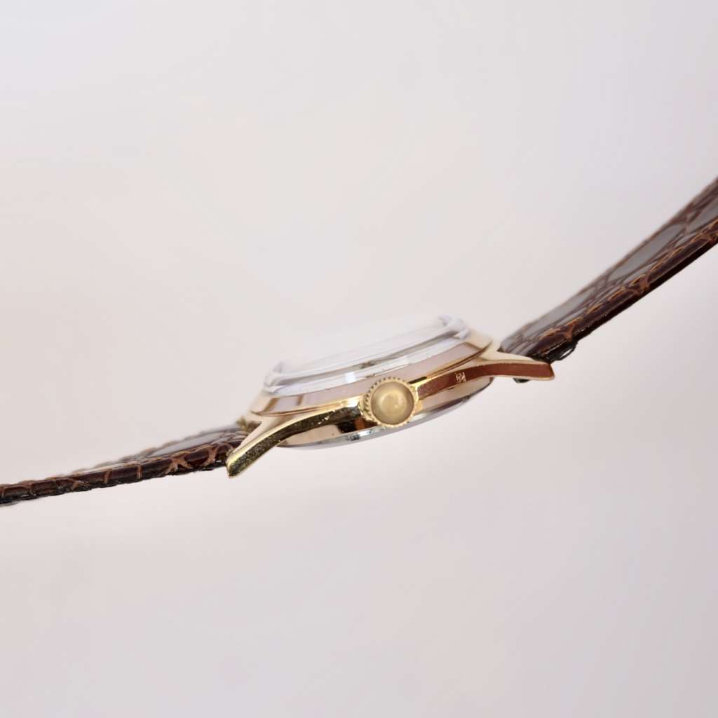 Montre chronomètre vintage femme idée cadeau Montre chronomètre vintage femme idée cadeau