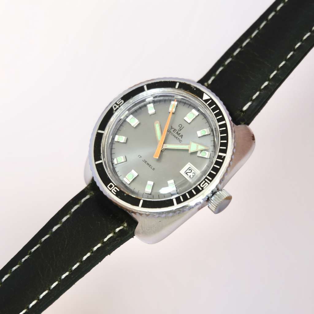 Montre française Yema revisée