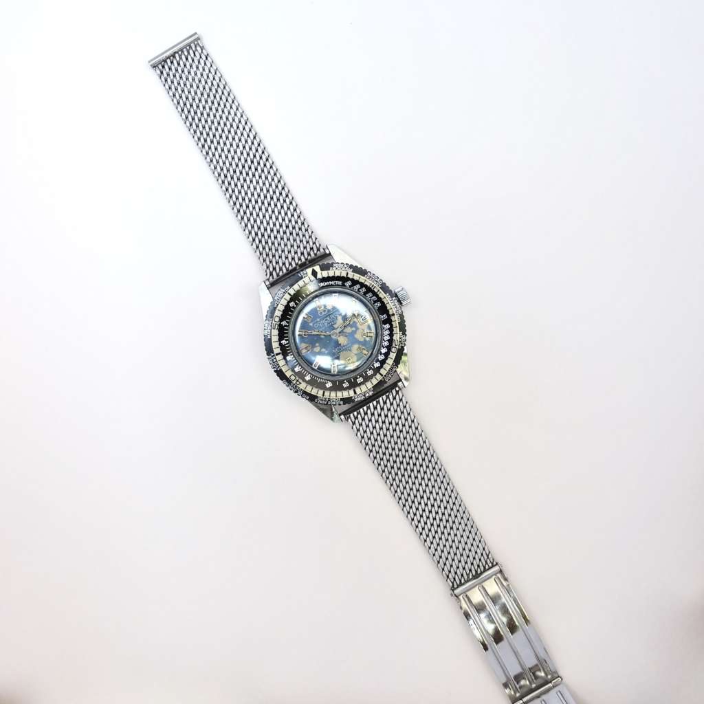 Montre vintage plongée années 1980 Montre vintage plongée années 1980