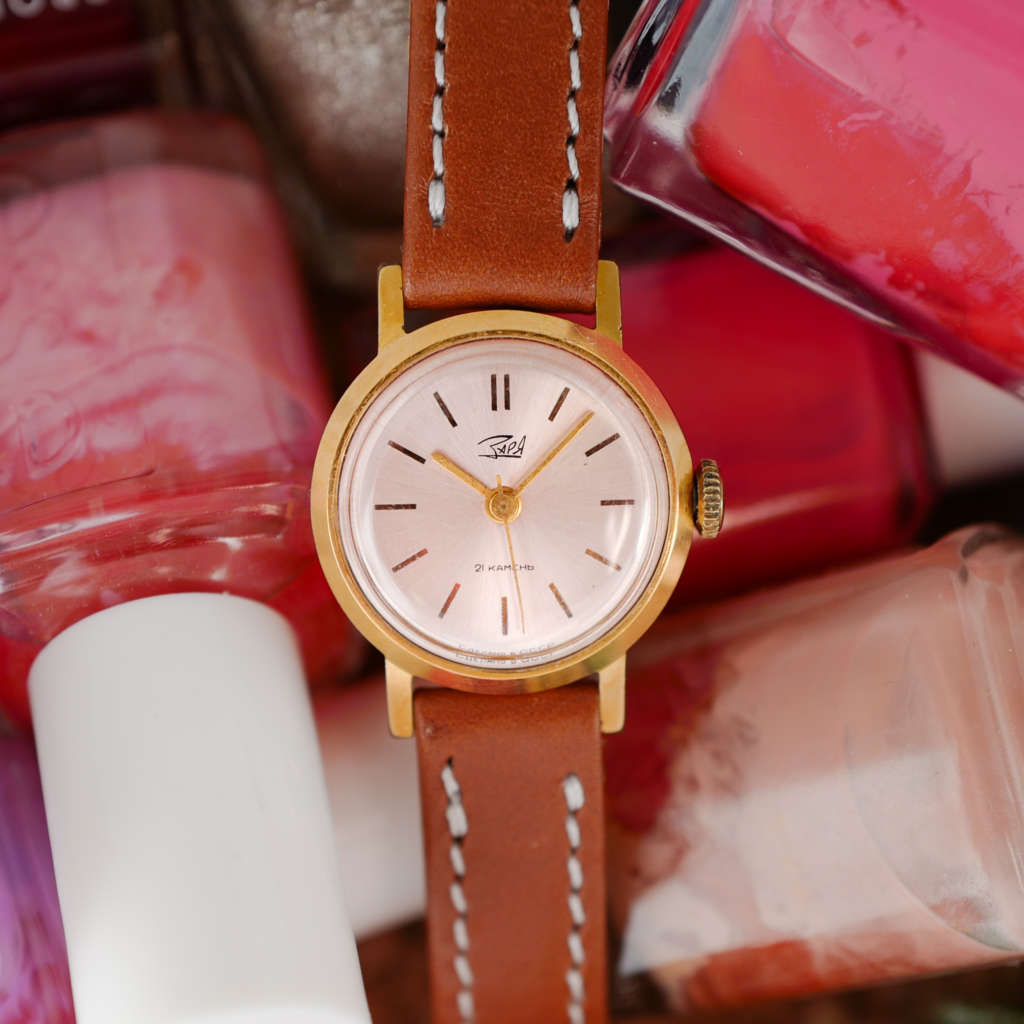 Jolie montre double tour pour femme Jolie montre double tour pour femme